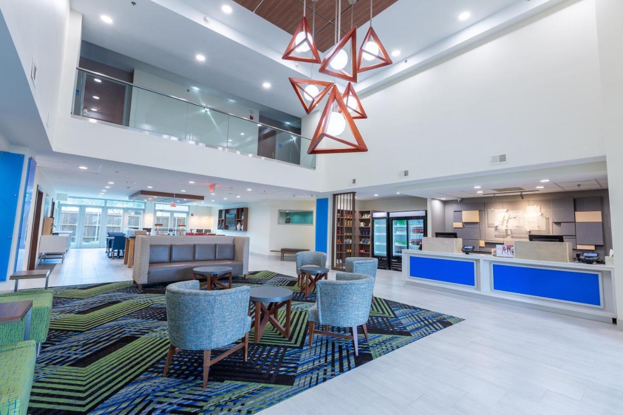 Holiday Inn Express & Suites Arlington North - Stadium Area By Ihg エクステリア 写真